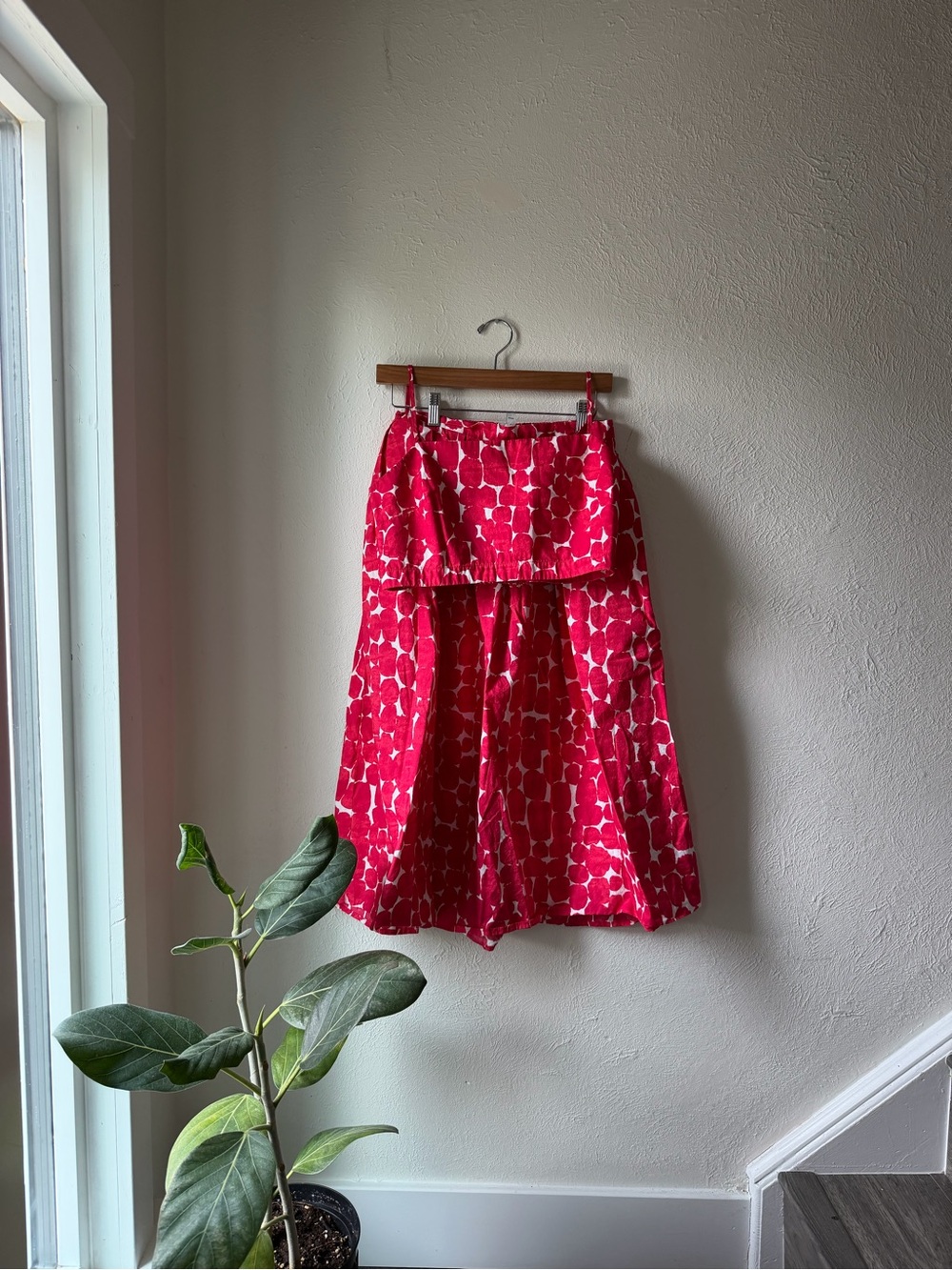 Banana Republic Pink & White Abstract Skirt Set Size XS/M